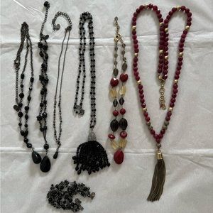 Bundle of 6 necklaces and a bracelet
